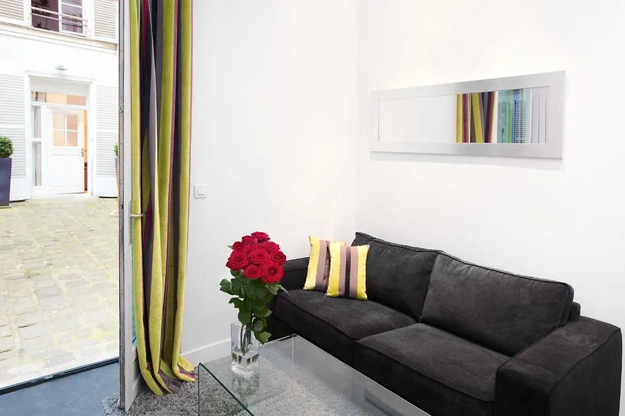 Helzear Montorgueil Suites Paris Apartment