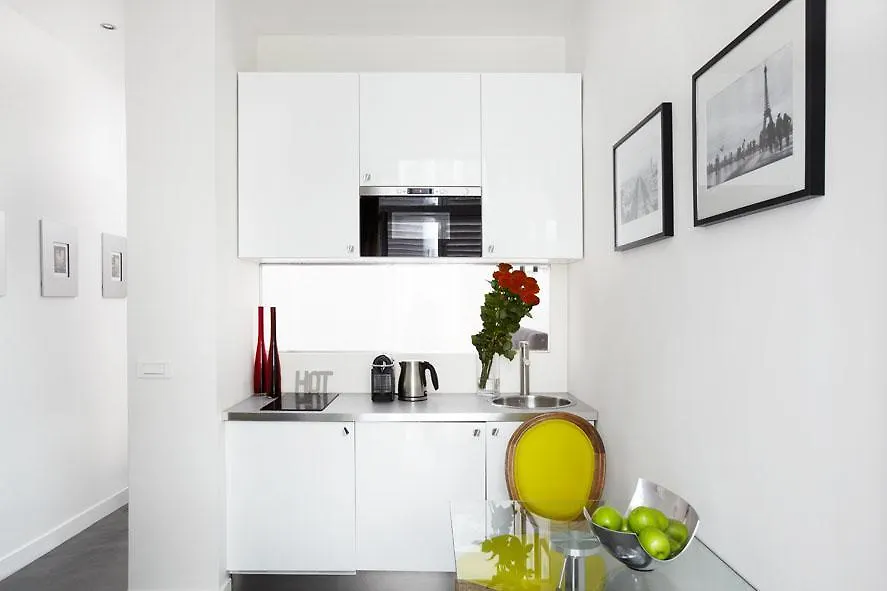 Helzear Montorgueil Suites Paris 0*,  France