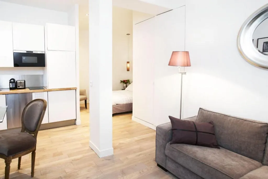 Helzear Montorgueil Suites Paris Apartment