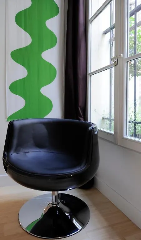 Helzear Montorgueil Suites Paris Apartment